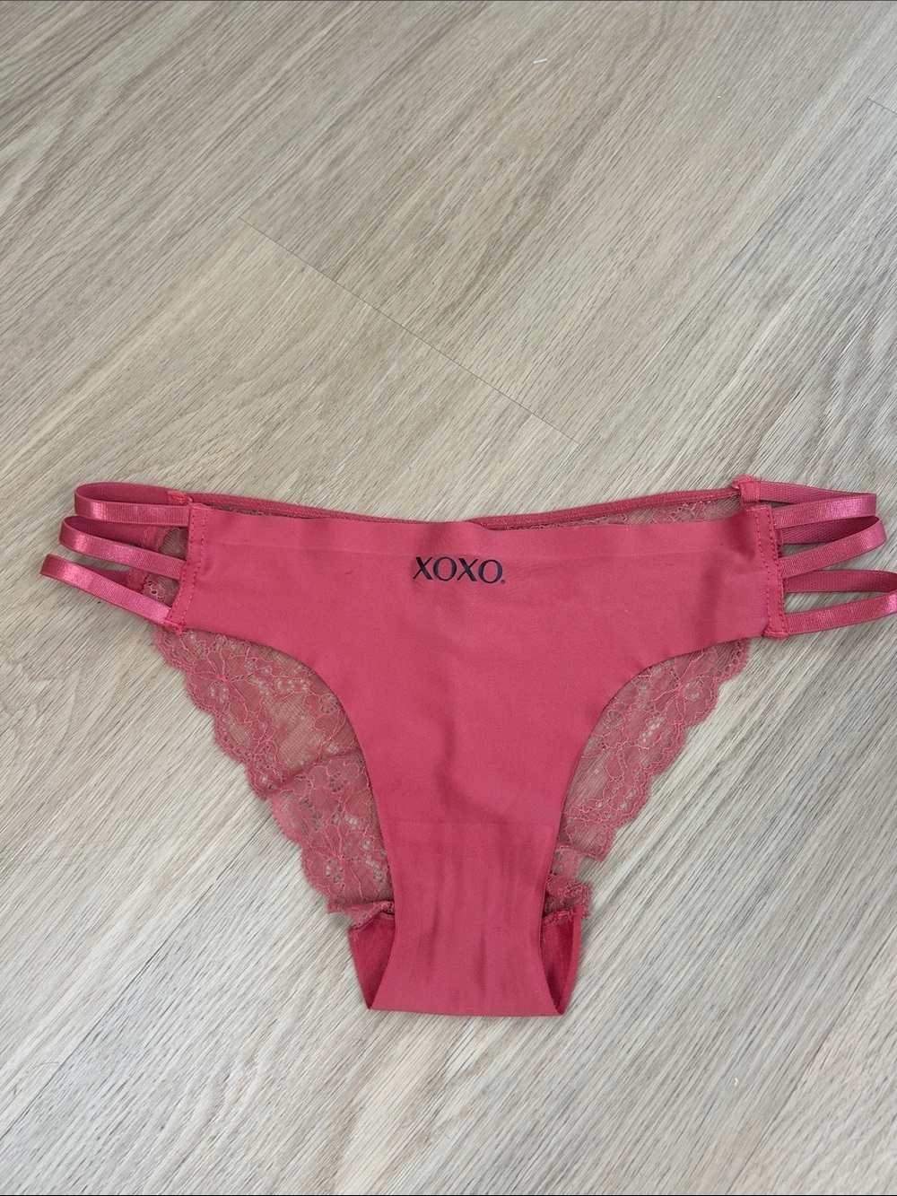XOXO Lace Satin Strappy Panty L